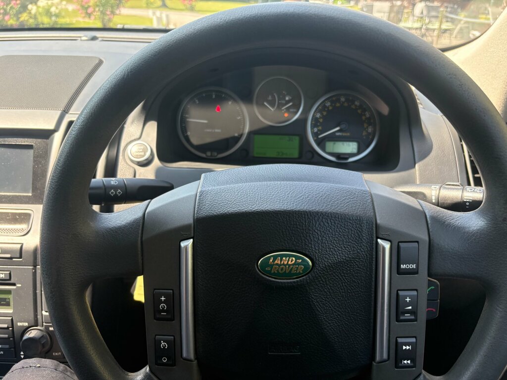 Land Rover Freelander 2 S Silver #10