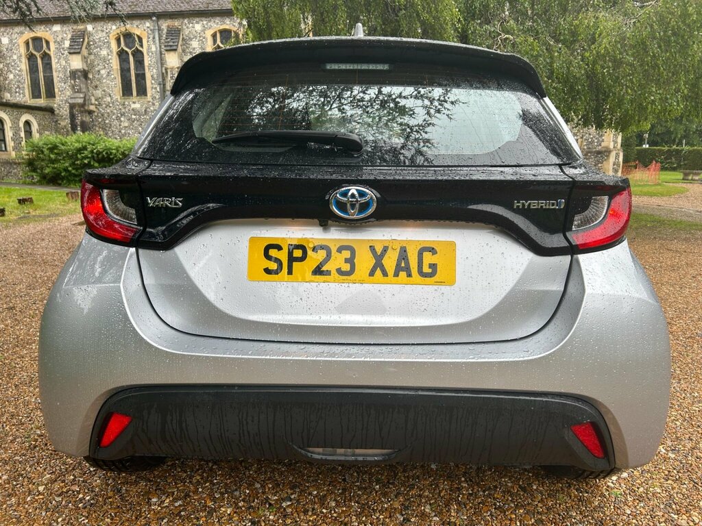Toyota Yaris 1.5 Vvt-h Icon E-cvt Euro 6 Ss SP23XAG Silver #6
