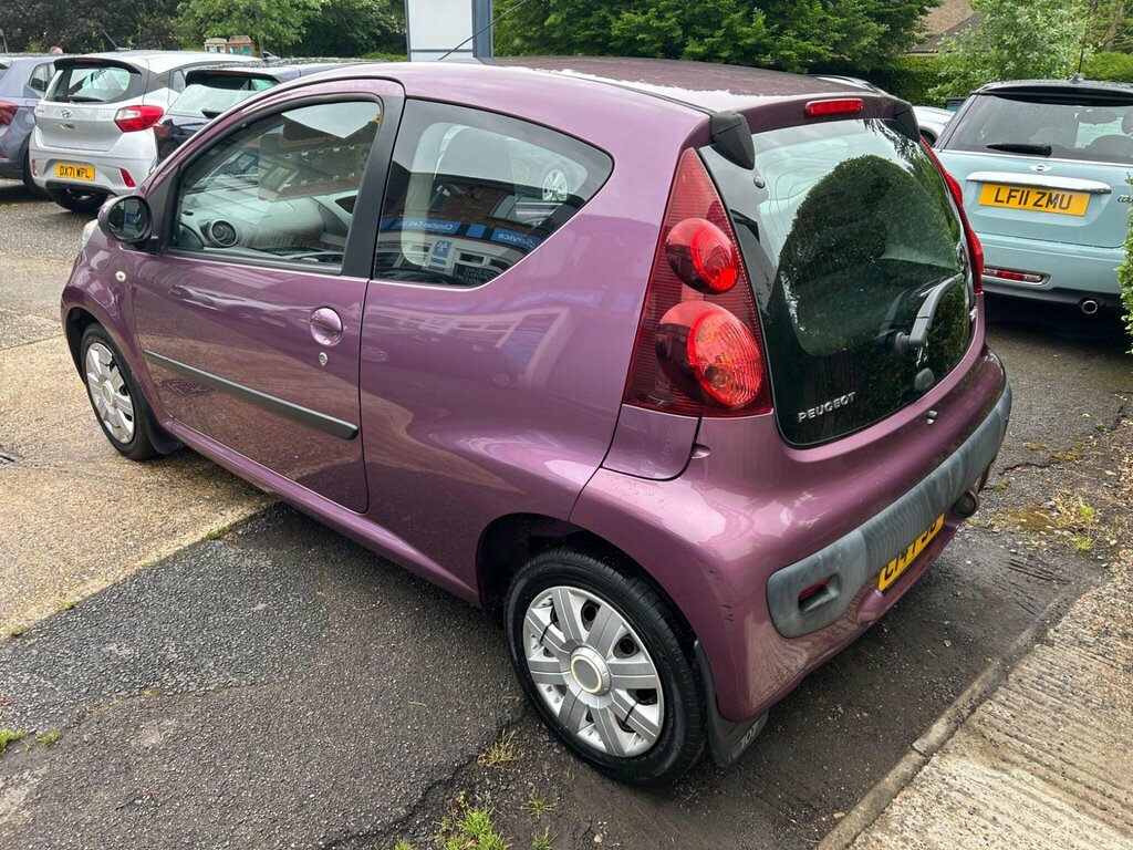 Peugeot 107 1.0 12V Active Euro 5 Purple #4