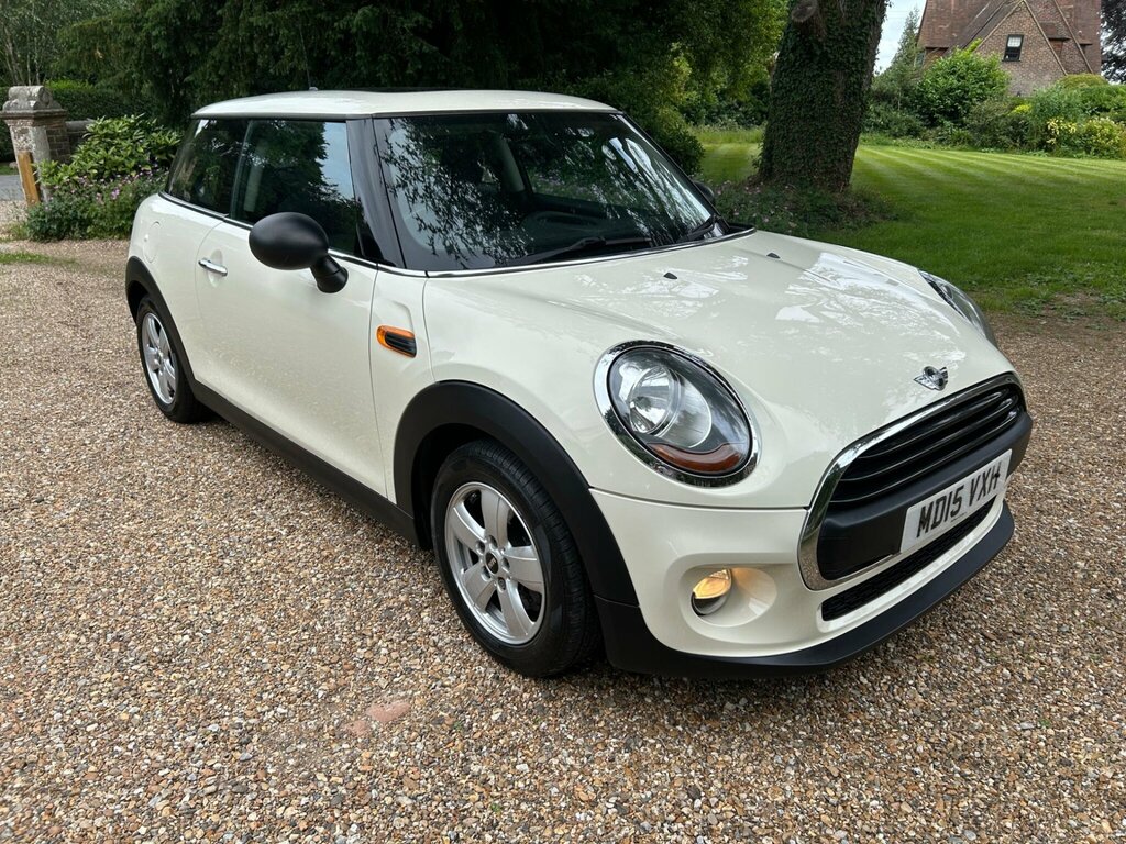 2015 Mini Hatch