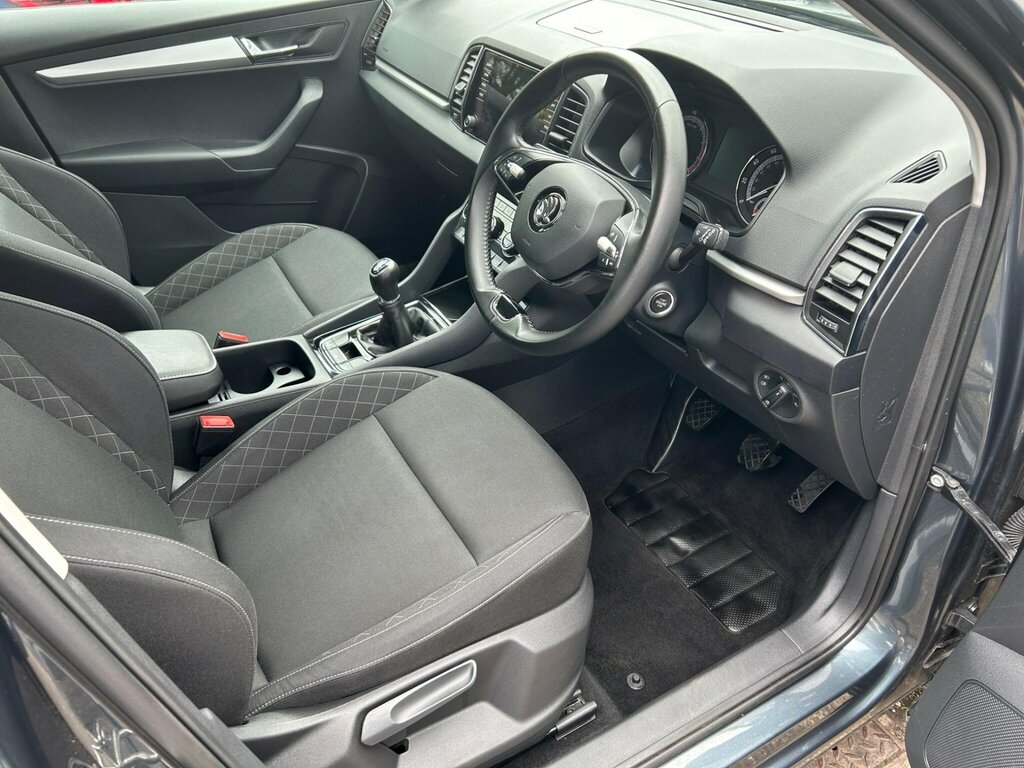 Skoda Karoq 1.0 Tsi Se Technology Euro 6 Ss Grey #3