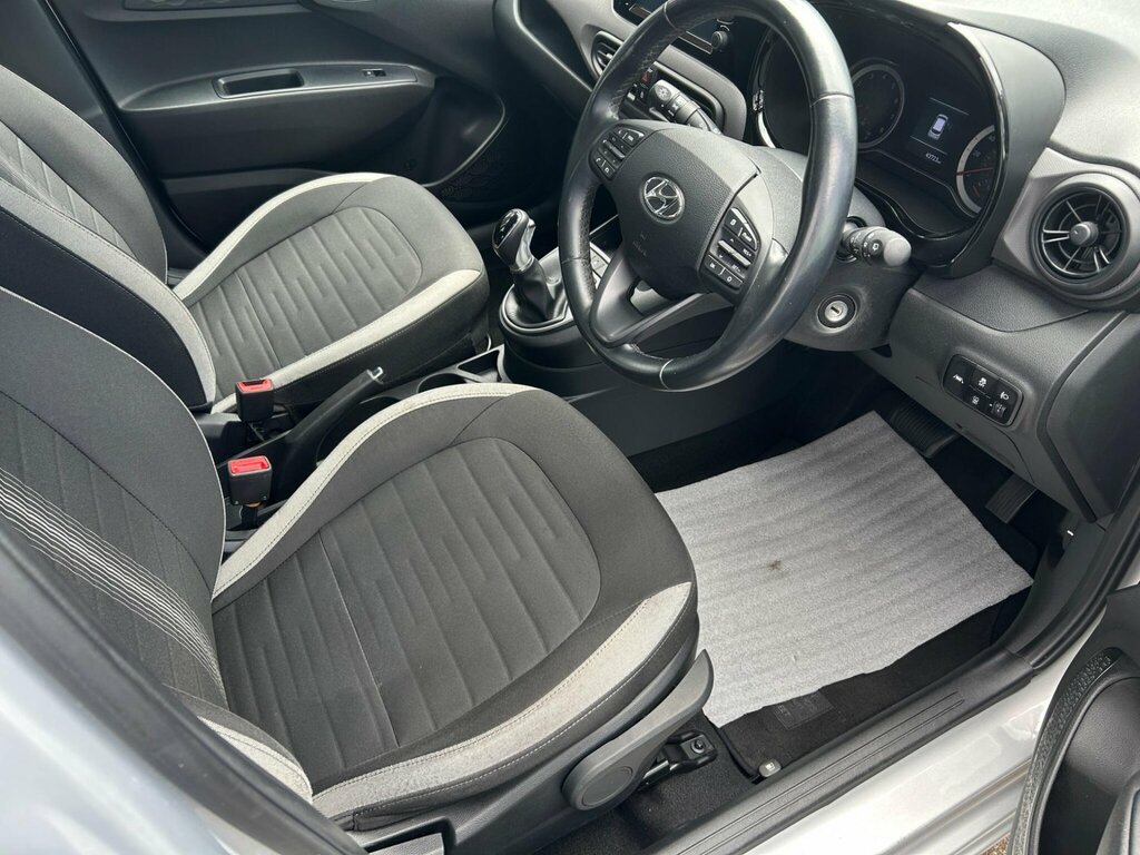 Hyundai I10 1.0 Se Connect Euro 6 Ss Grey #3