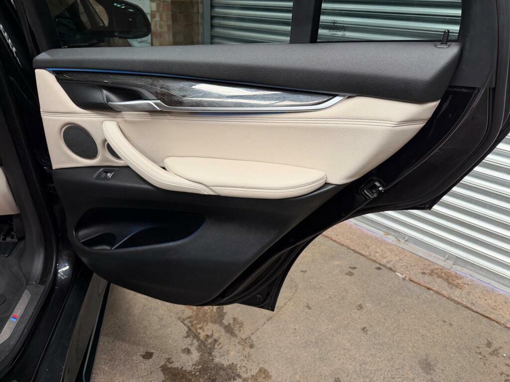 BMW X5 X5 M50d Black #41