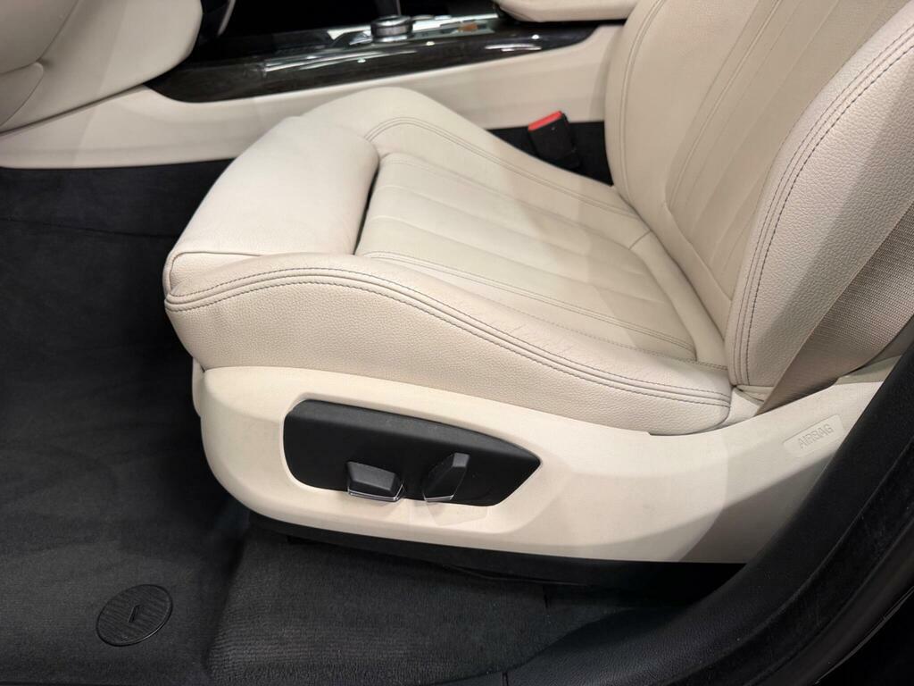 BMW X5 X5 M50d Black #67