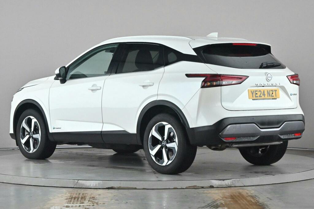 Nissan Qashqai 1.5 H E Power N Connecta Suv Hybrid Aut White #6