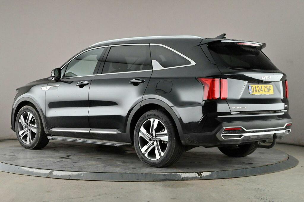 Kia Sorento 2.2 Crdi Vision Suv Dct Awd Ss Black #4