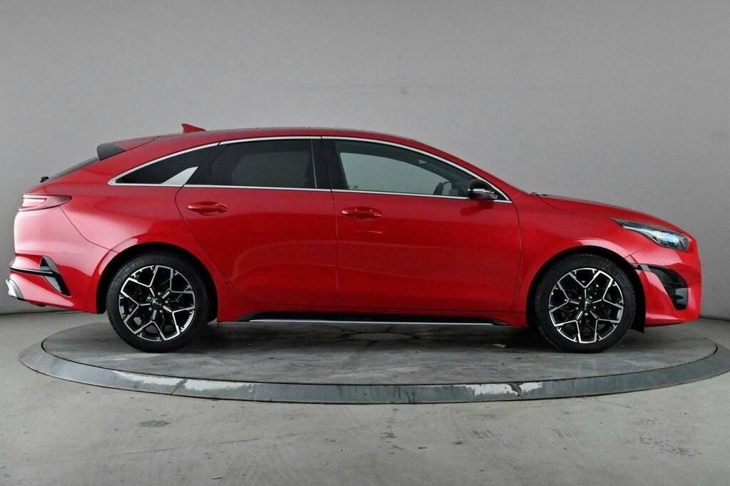 Kia Proceed 1.5 T Gdi Gt Line Shooting Brake BG24UAZ Red #3