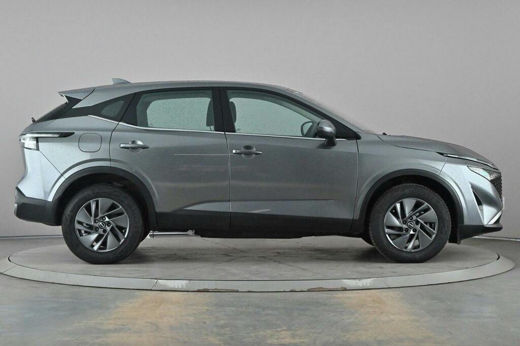 Nissan Qashqai 1.3 Dig T Mhev Acenta Premium Suv Hybri OV25XHG Grey #3