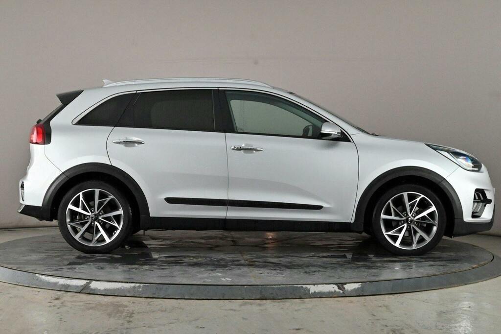Kia Niro 1.6 Gdi 4 Suv Hybrid Dct Ss Silver #3