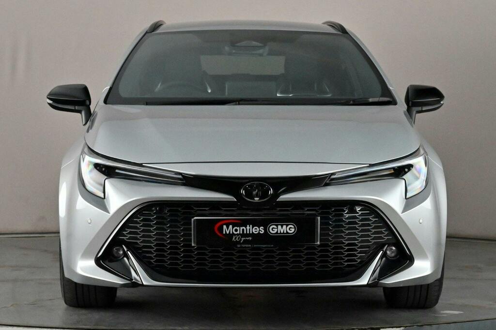 Toyota Corolla 1.8 Vvt H Gr Sport Touring Sports Hybri Silver #2