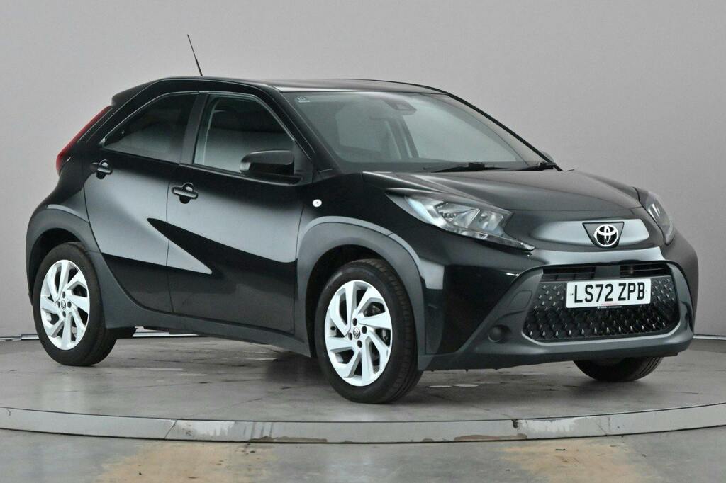 Toyota Aygo X 1.0 Vvt I Pure Hatchback Ss Black