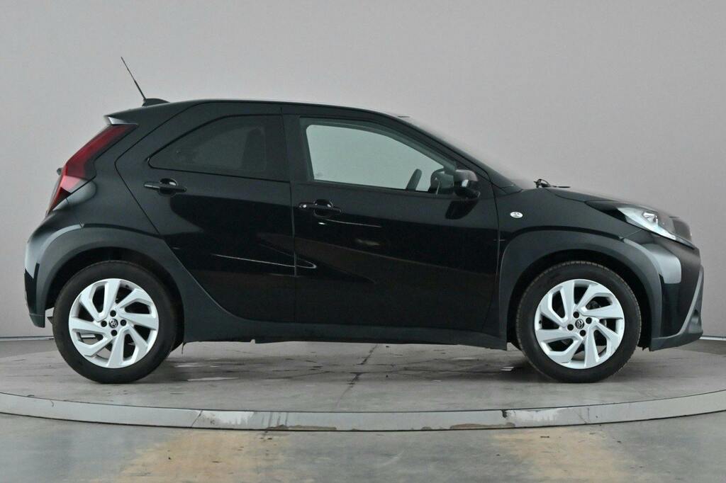 Toyota Aygo X 1.0 Vvt I Pure Hatchback Ss LS72ZPB Black #3