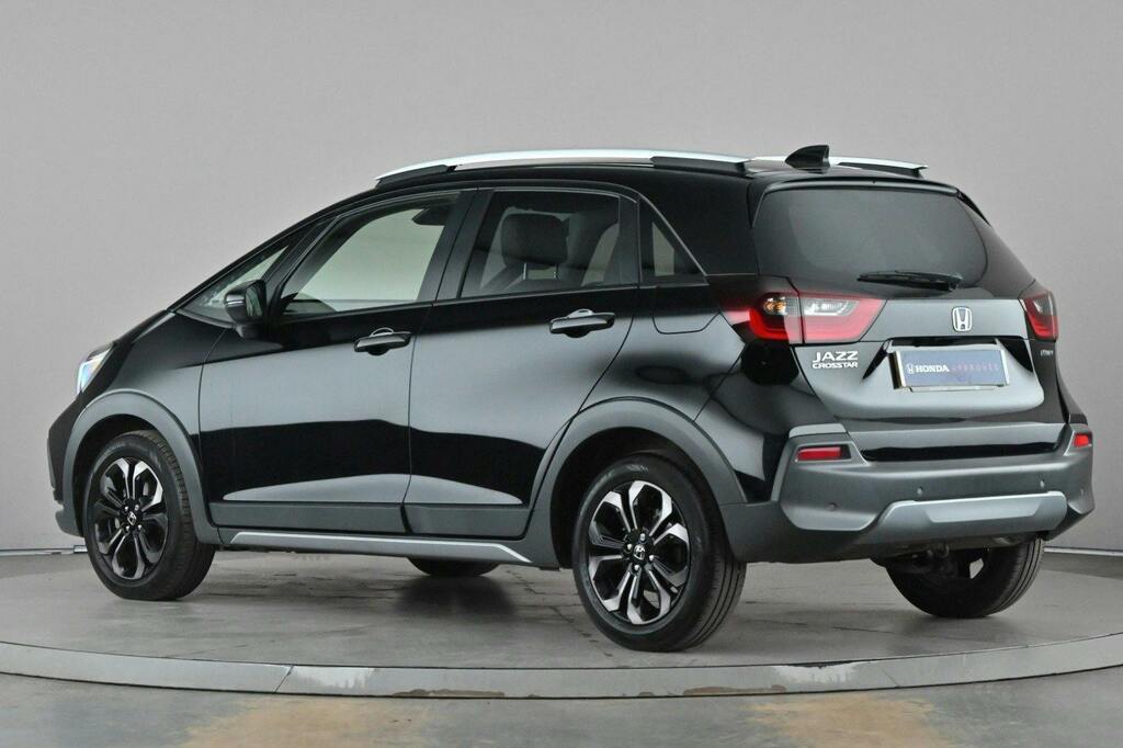 Honda Jazz 1.5 H I Mmd Crosstar Advance Hatchback AF25DOJ Black #3