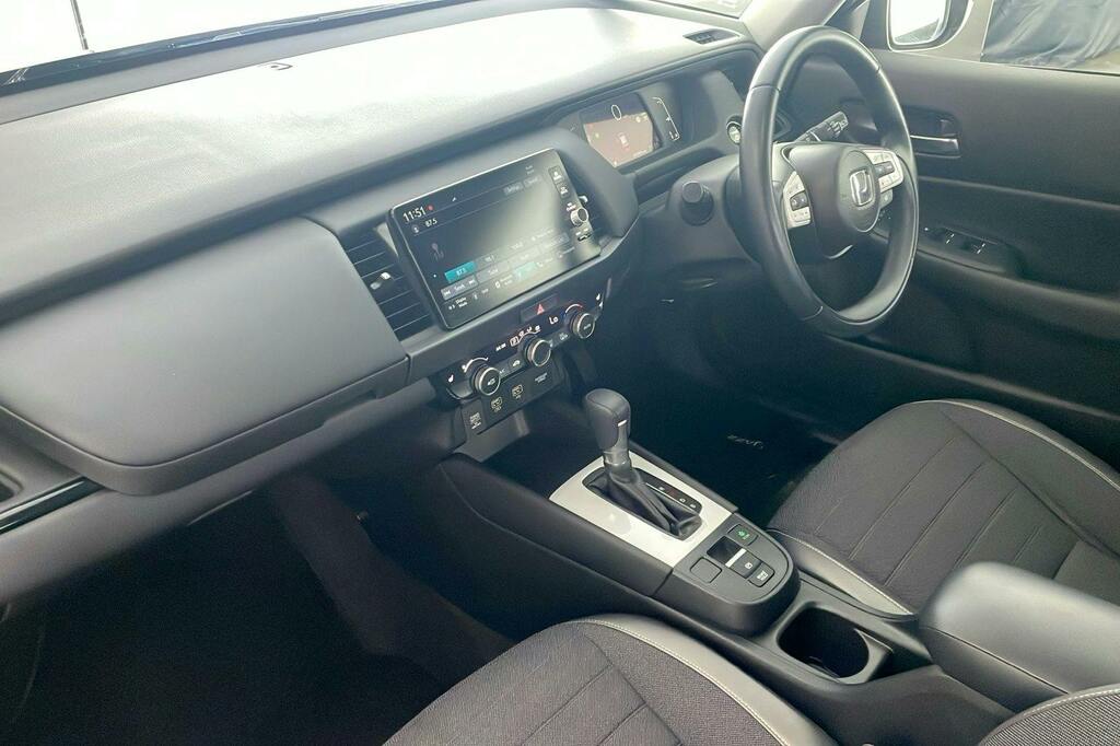 Honda Jazz 1.5 H I Mmd Crosstar Advance Hatchback AF25DOJ Black #2