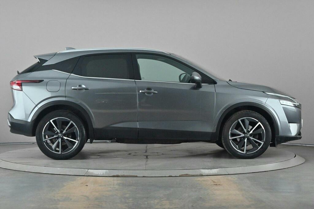 Nissan Qashqai 1.3 Dig T Mhev Tekna Suv Hybrid DP73OCG Grey #3