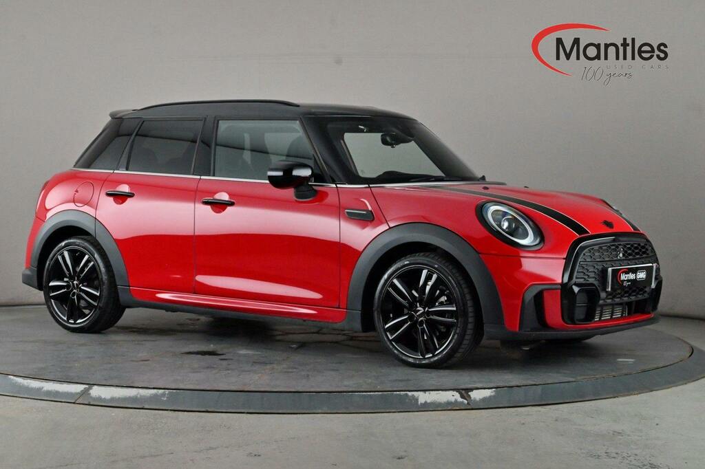 Mini Hatch 1.5 Cooper Sport Hatchback Steptronic Red