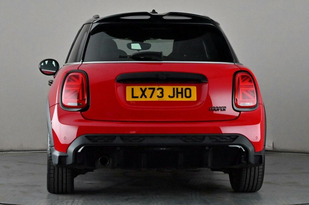 Mini Hatch 1.5 Cooper Sport Hatchback Steptronic Red #5