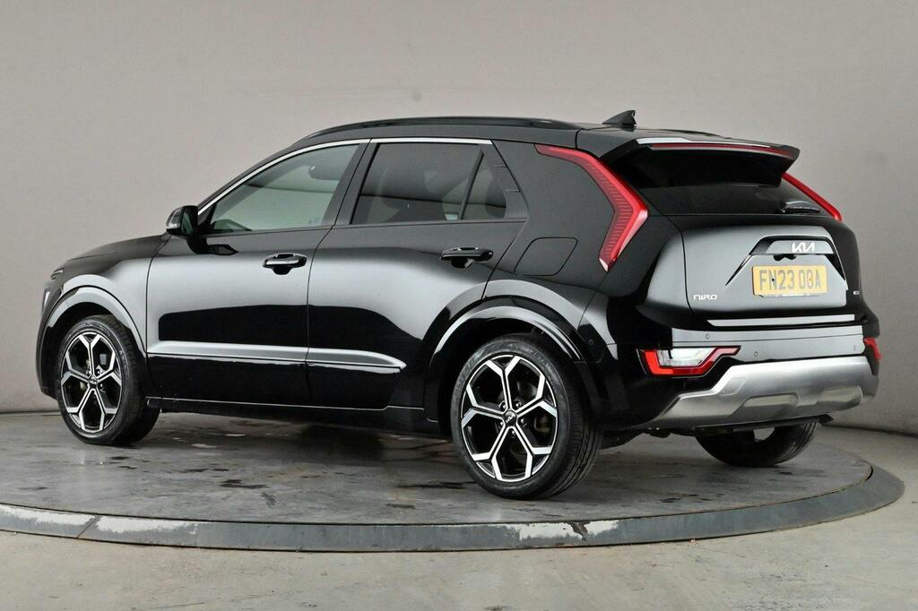 Kia Niro 1.6H Gdi 4 Suv Hybrid Dct Ss FN23OOA Black #4