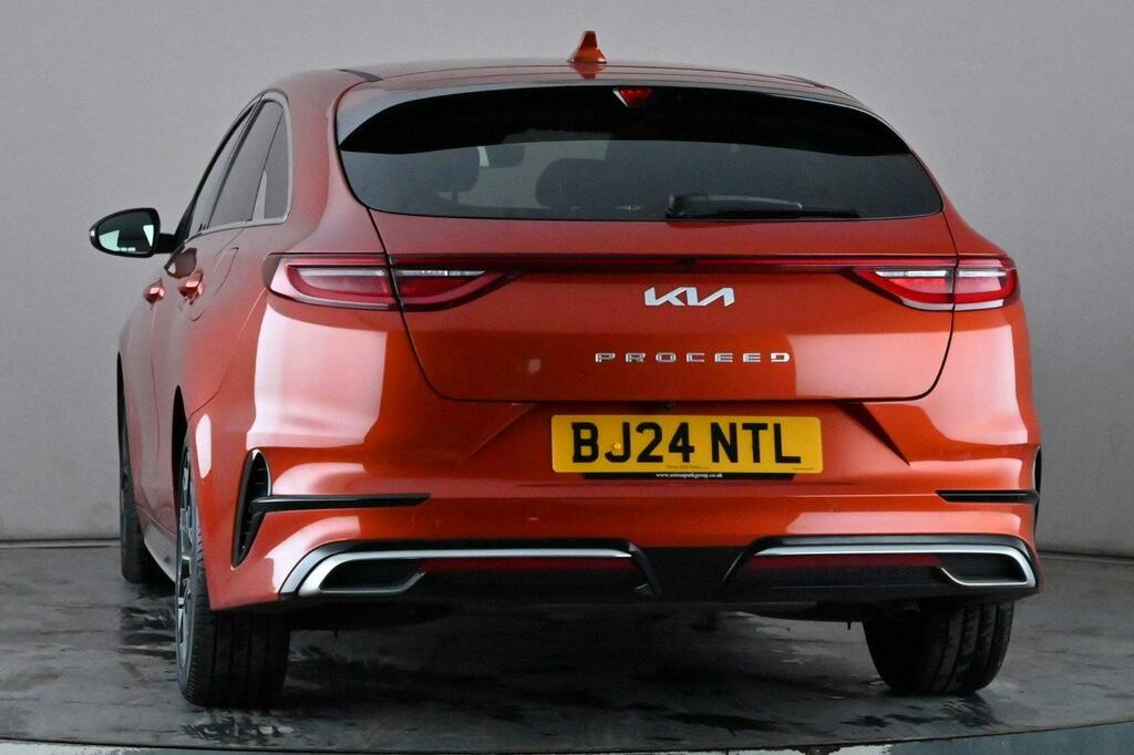 Kia Proceed 1.5 T Gdi Gt Line Shooting Brake Orange #5