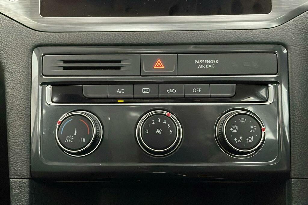 Volkswagen Golf SV Gt Tsi Evo Dsg Silver #16