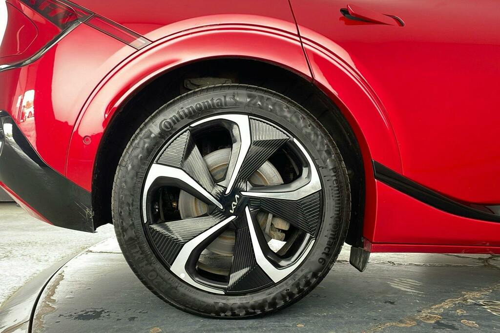 Kia EV6 Hatchback Black #8