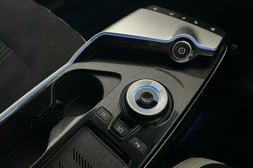 Kia EV6 Hatchback Black #12