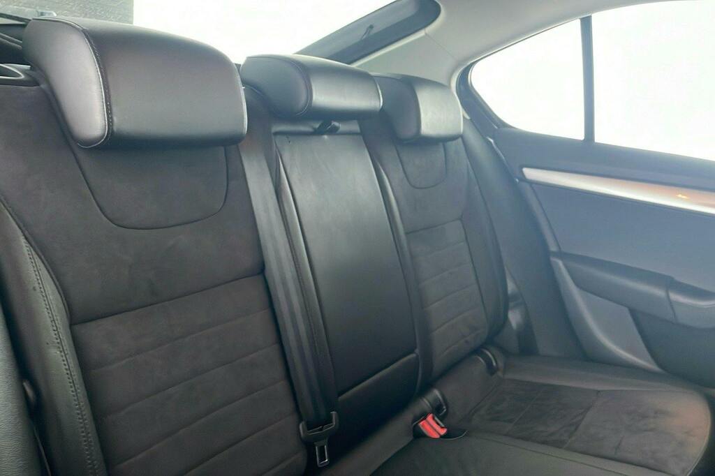 Skoda Octavia 2.0 Tsi Vrs Blue #9