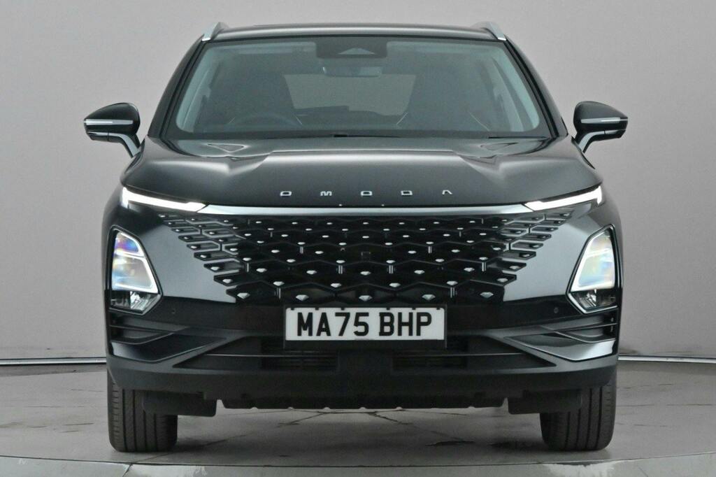 Omoda 5 1.6 Tgdi Noble Suv Dct Ss Black #6