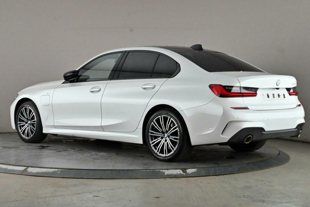 BMW 3 Series 2.0 330E 12Kwh M Sport Saloon Plug In H White #4