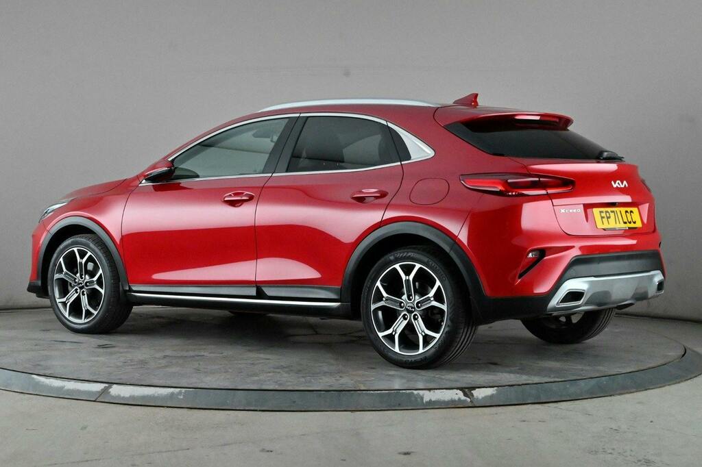 Kia Xceed 1.5 T Gdi 3 Suv Ss Red #4