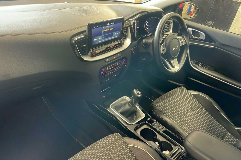 Kia Xceed 1.0T Gdi Isg 3 Black #10