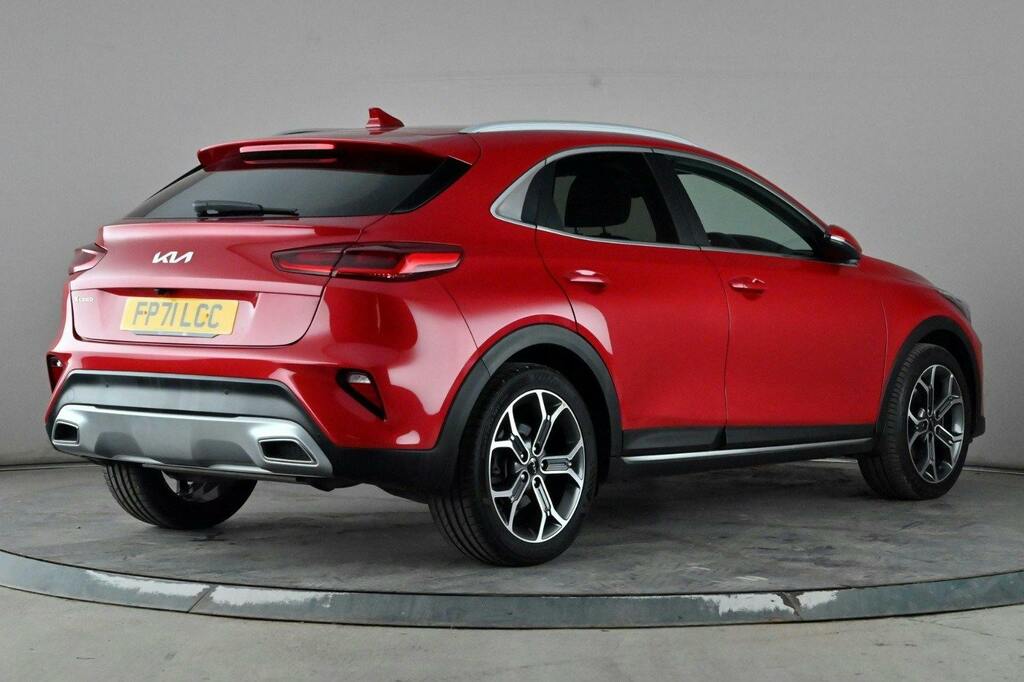 Kia Xceed 1.5 T Gdi 3 Suv Ss Red #6