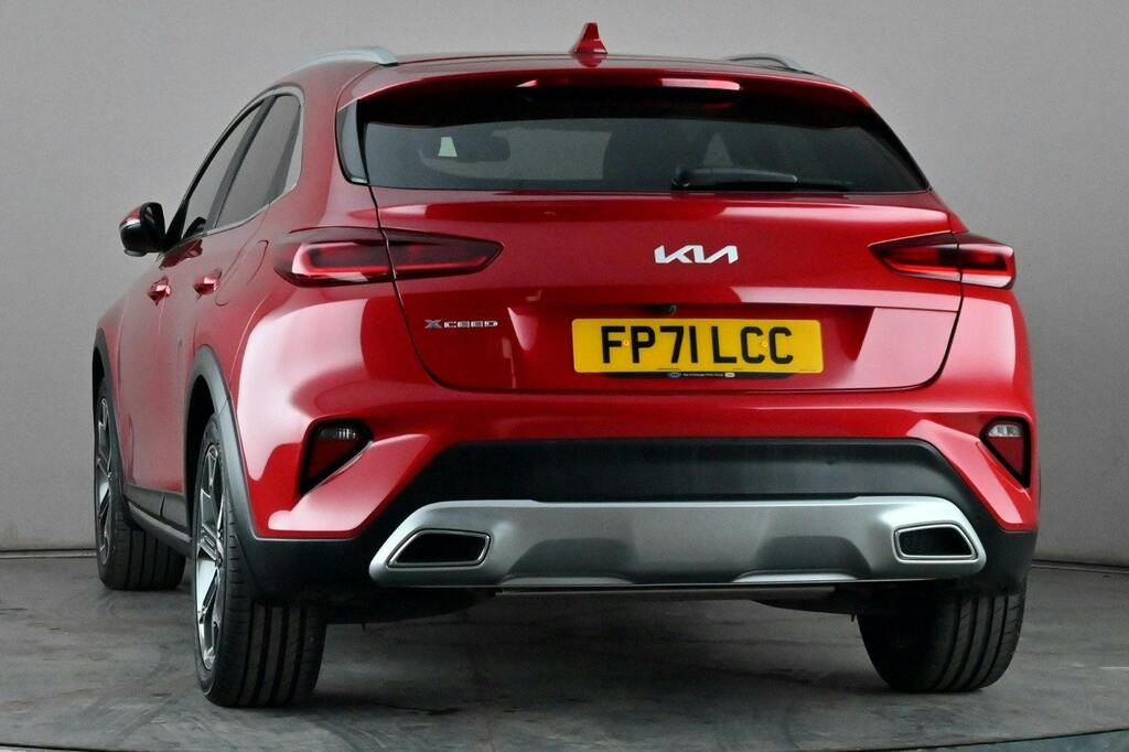 Kia Xceed 1.5 T Gdi 3 Suv Ss Red #5