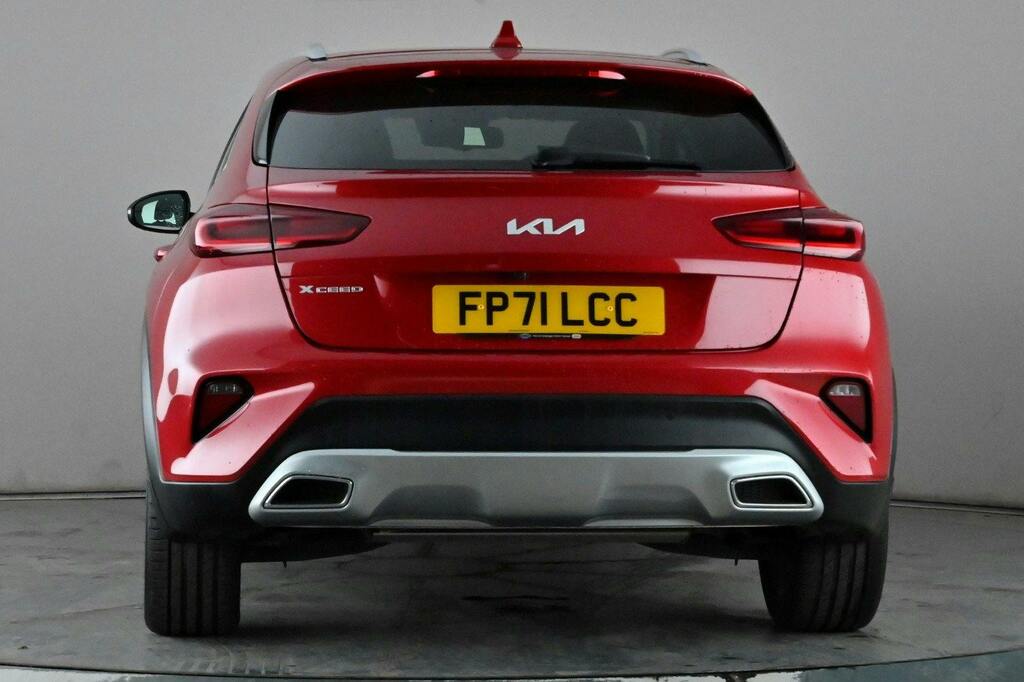 Kia Xceed 1.5 T Gdi 3 Suv Ss FP71LCC Red #5