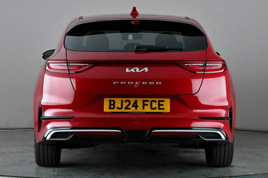 Kia Proceed 1.5 T Gdi Gt Line Shooting Brake Red #5