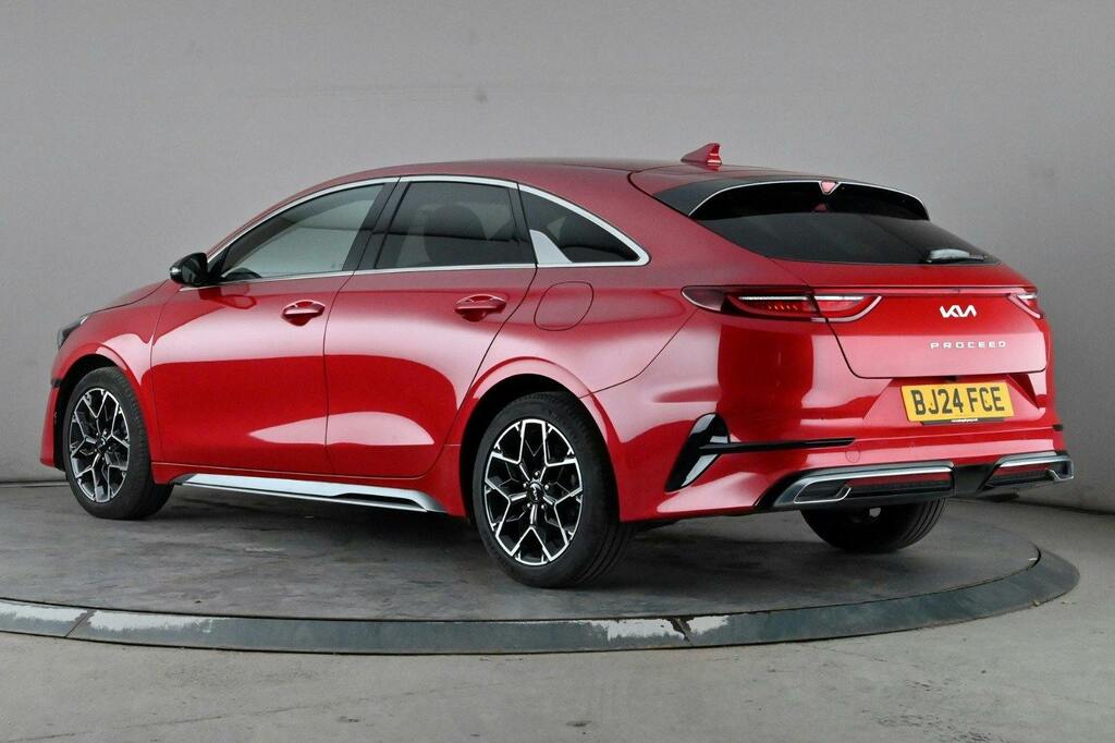 Kia Proceed 1.5 T Gdi Gt Line Shooting Brake Red #4