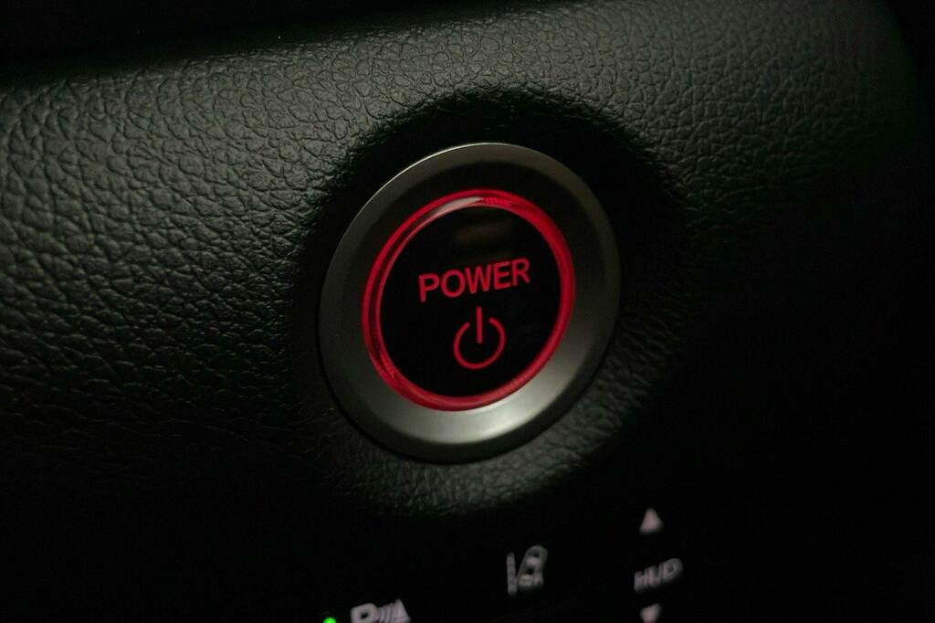 Honda Cr-V 2.0 Ehev Advance Ecvt Red #18