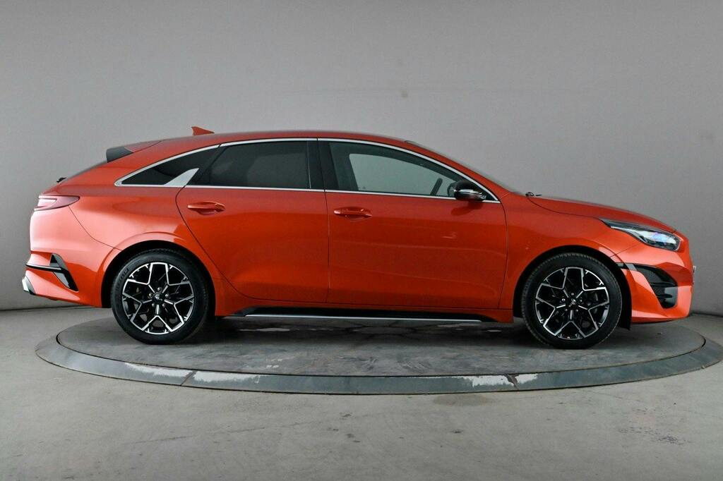 Kia Proceed 1.5 T Gdi Gt Line Shooting Brake Orange #3