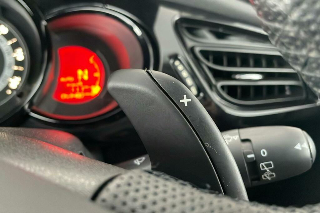 Citroen C3 1.2 Puretech Vtr Etg6 Euro 6 Ss Silver #24