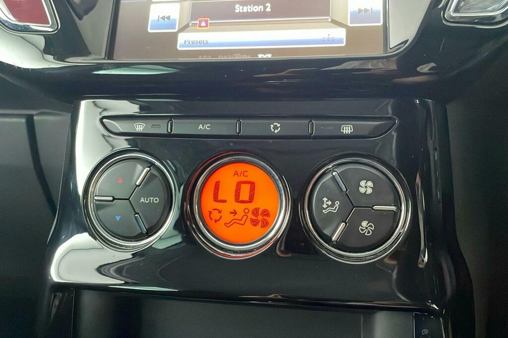 Citroen C3 1.2 Puretech Vtr Etg6 Euro 6 Ss Silver #13