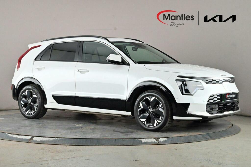 Kia e-Niro 64.8Kwh 4 Suv White #2