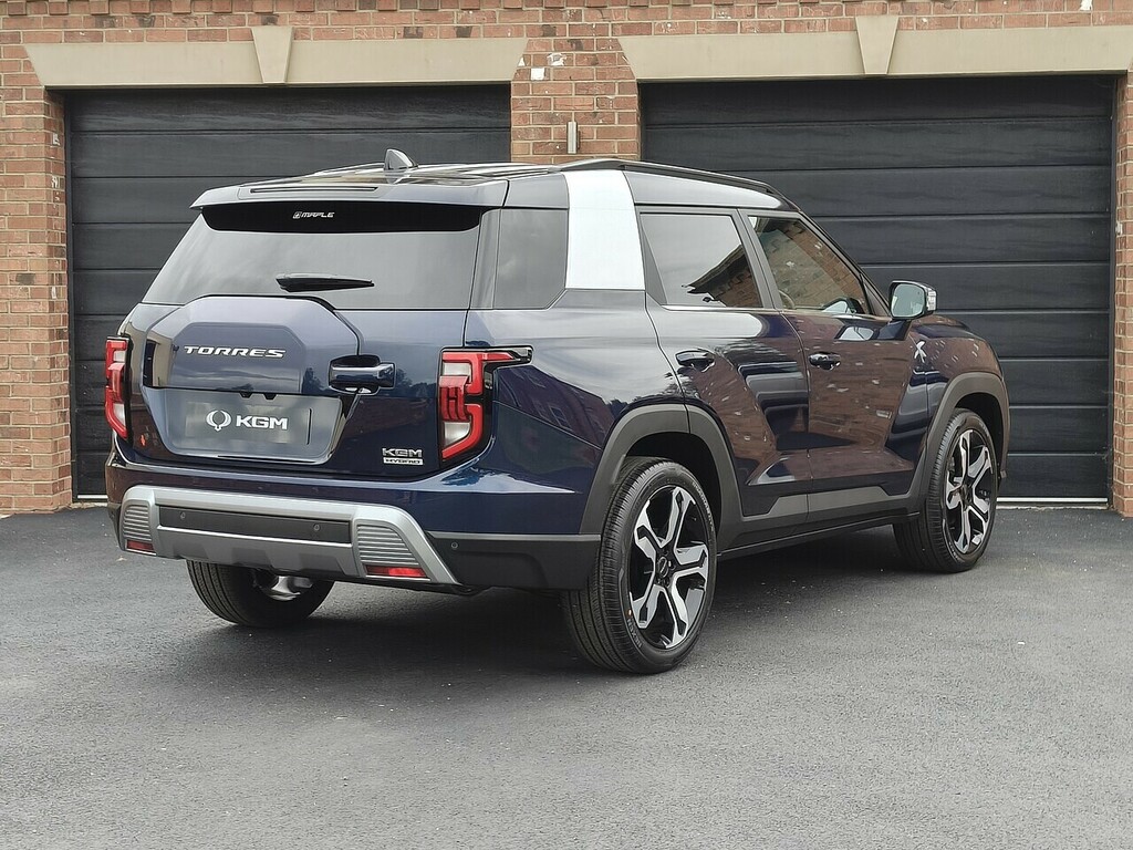SsangYong Torres 3.5 Apr Finance 2 Service Pack Free 1500 Fdc Blue #5