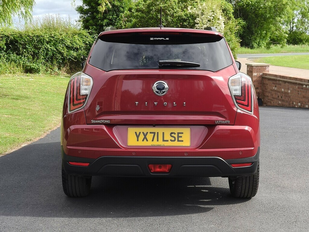 SsangYong Tivoli Ultimate Red #10