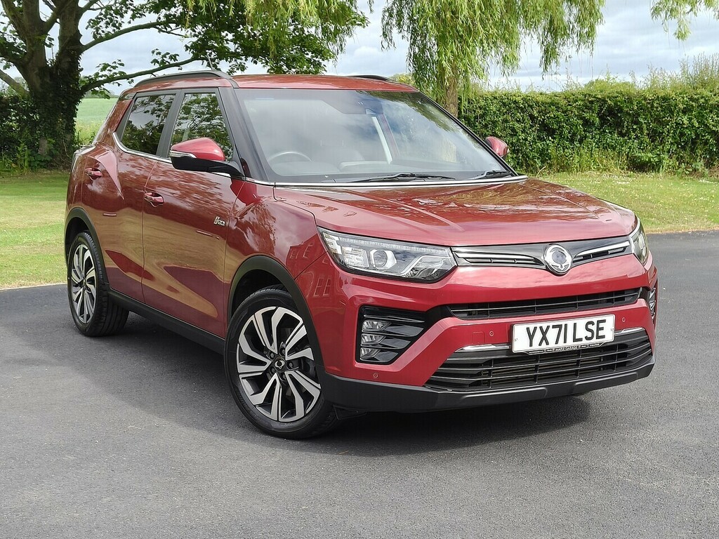SsangYong Tivoli 1.5T-gdi Ultimate Red