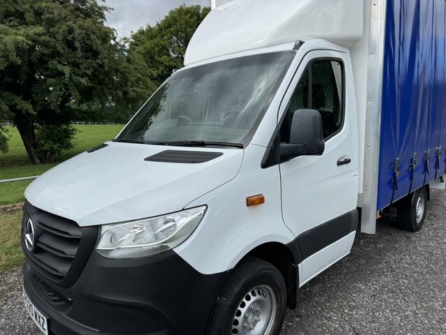 Mercedes-Benz Sprinter 2.1 314Cdi 3.5T. Lwb 4.2M X 2.4M Int. Height Curta White #6