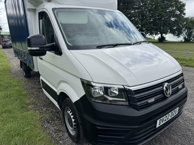 Volkswagen Crafter 2.0 Tdi Cr35 Startline Flat Frame Chassis Cab White #2