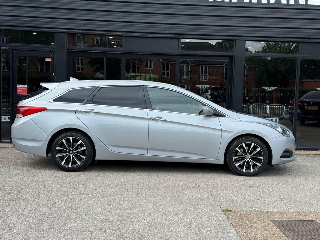 Hyundai I40 1.6 Crdi Se Nav Tourer Euro 6 Ss Silver #6