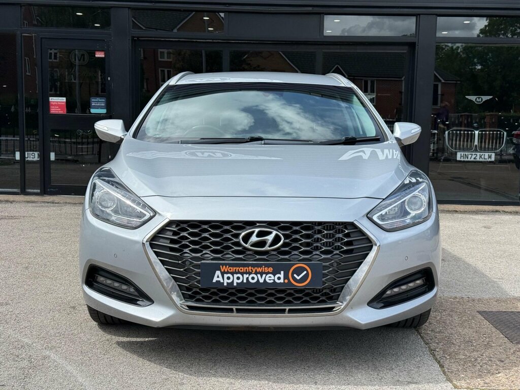 Hyundai I40 1.6 Crdi Se Nav Tourer Euro 6 Ss Silver #2