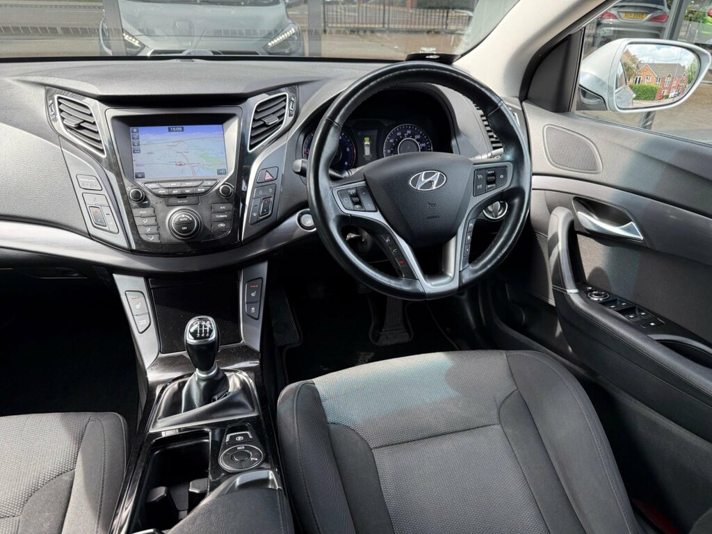 Hyundai I40 Se Nav Black #10