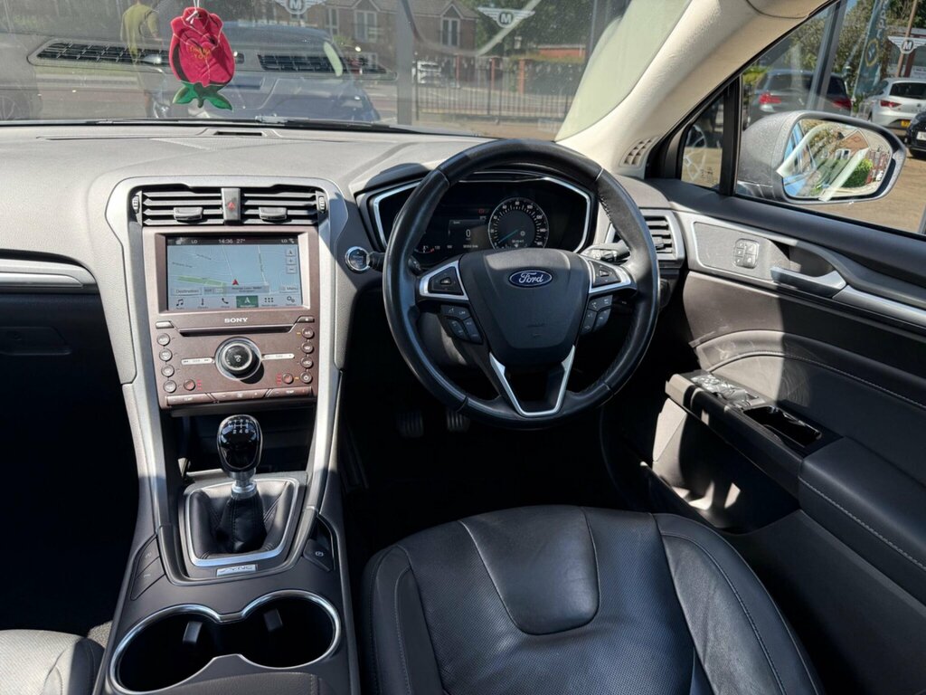 Ford Mondeo Titanium Edition Econetic Tdci White #11